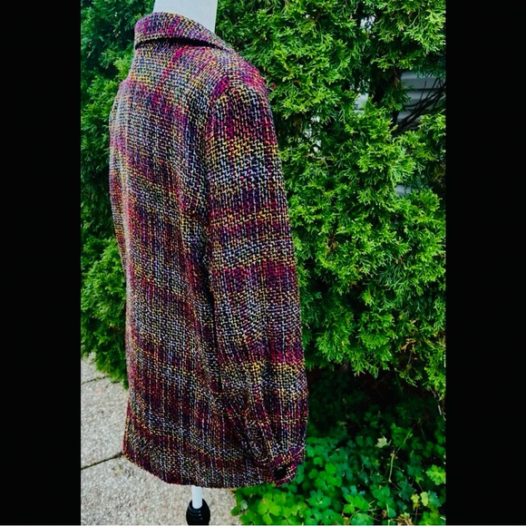 Jacket or shirt, oversized or not, colourful weaved textile - Picture 11 of 14